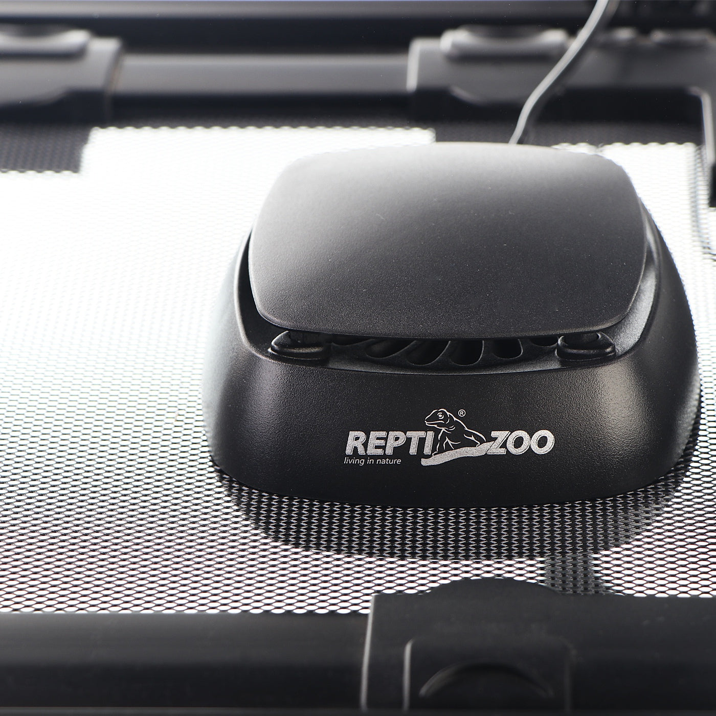 b2457393ca94686baa12cf8b62efce41